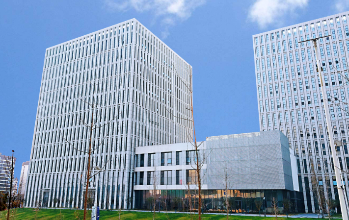 中小企业品牌全案策划案例：从线下活动到新媒体矩阵的整合传播路径